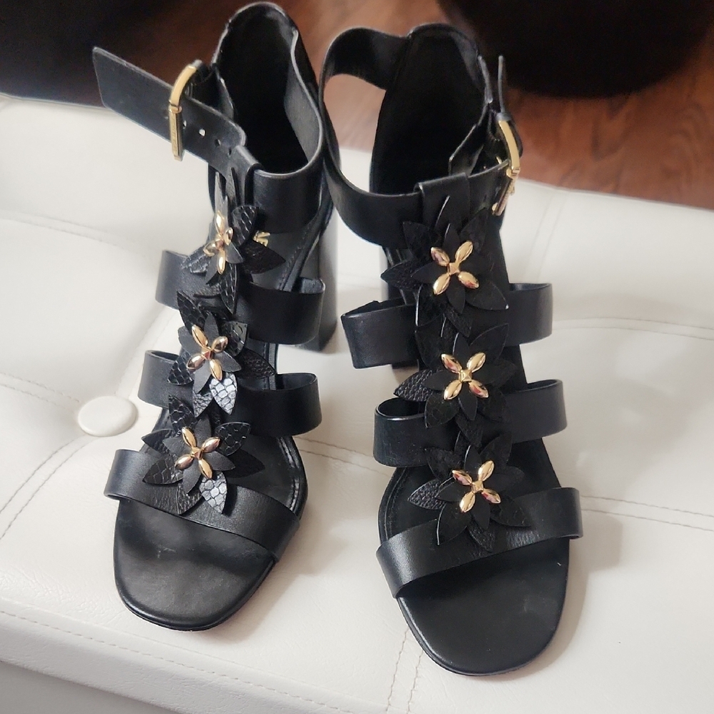 Black Floral Women's Sandals